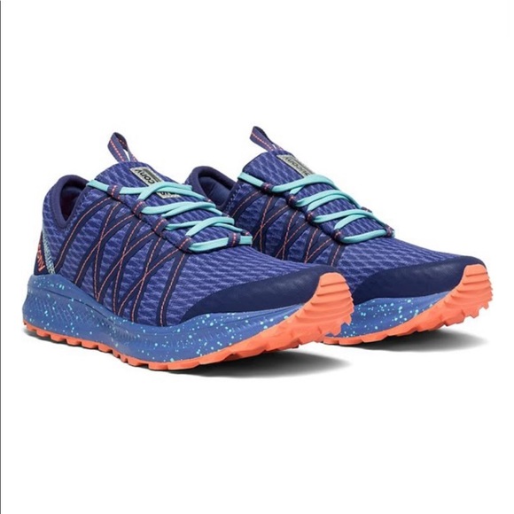 saucony shift trail running shoe